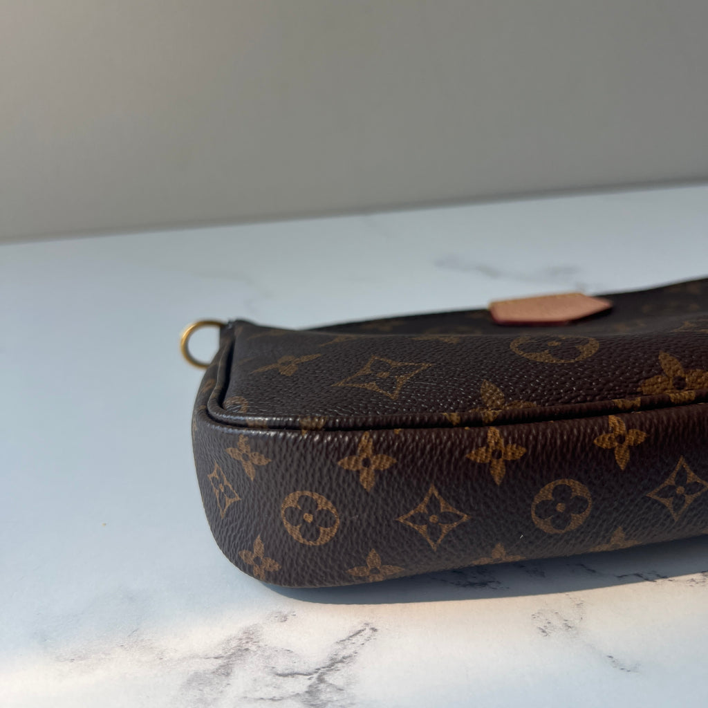 Louis Vuitton Multi Pochette Accessories
