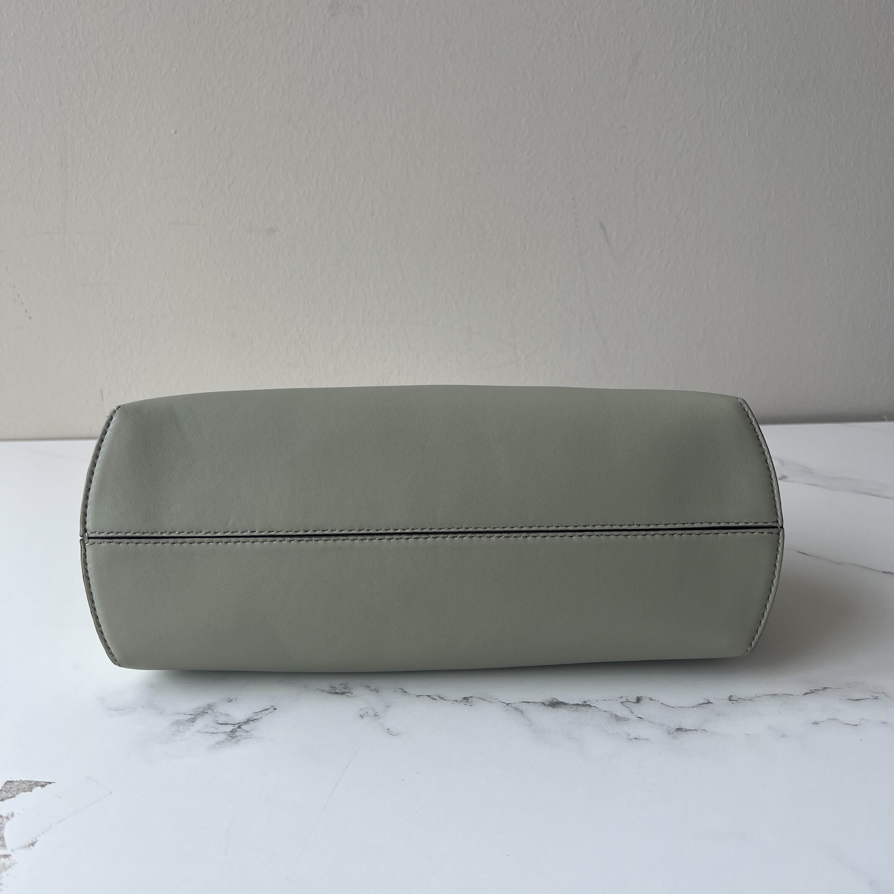 Fendi Fendi First Clutch