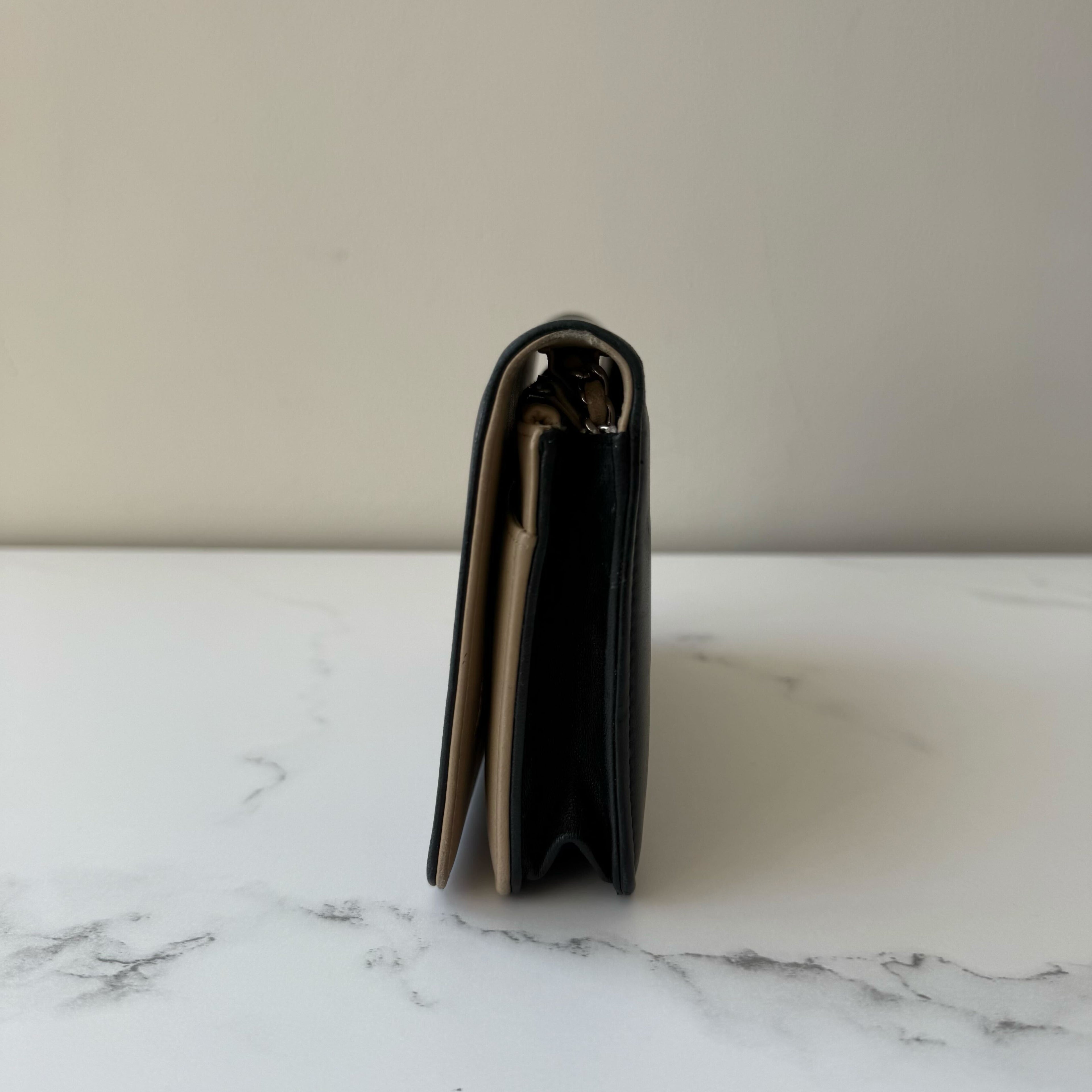 Chanel CC Wallet on Chain