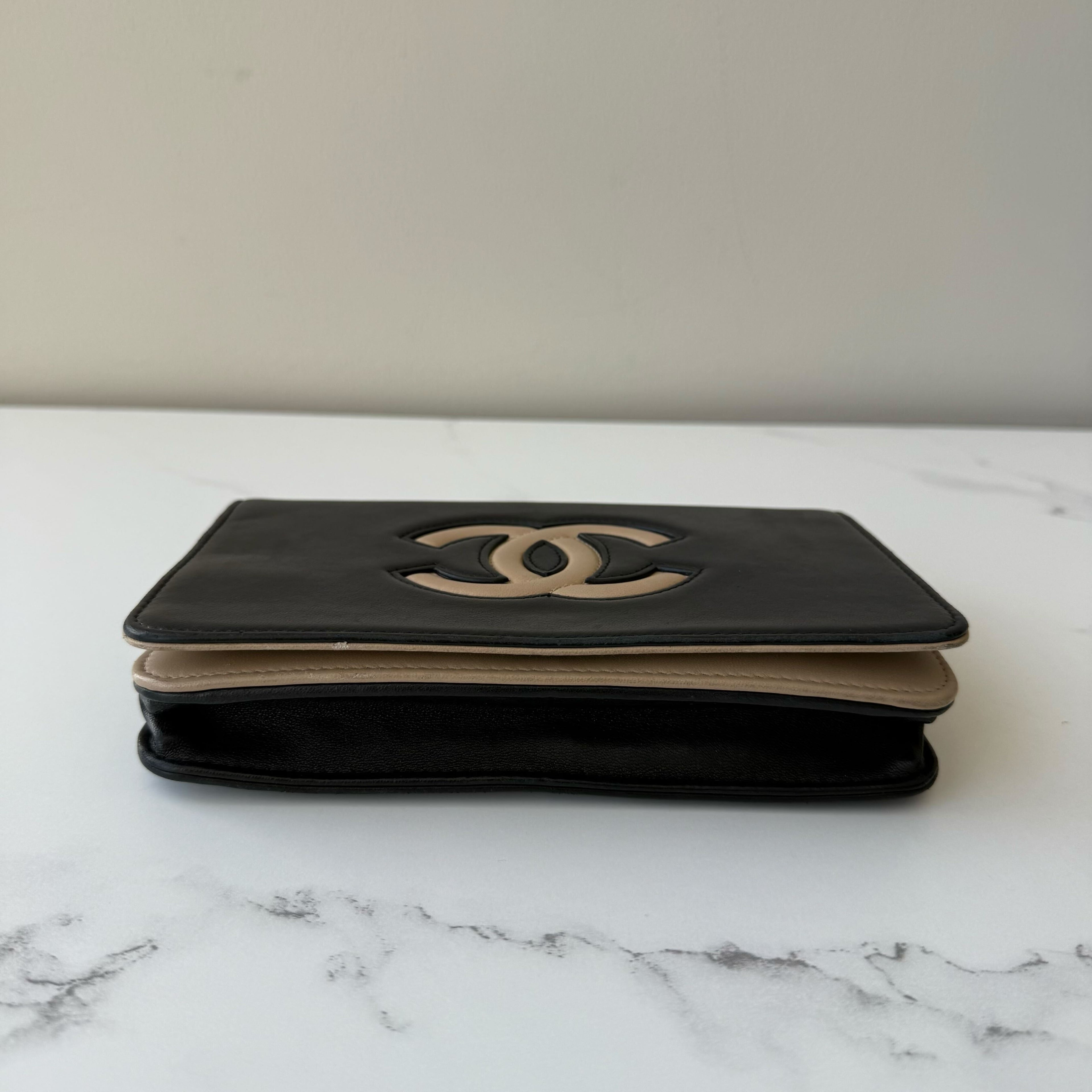 Chanel CC Wallet on Chain