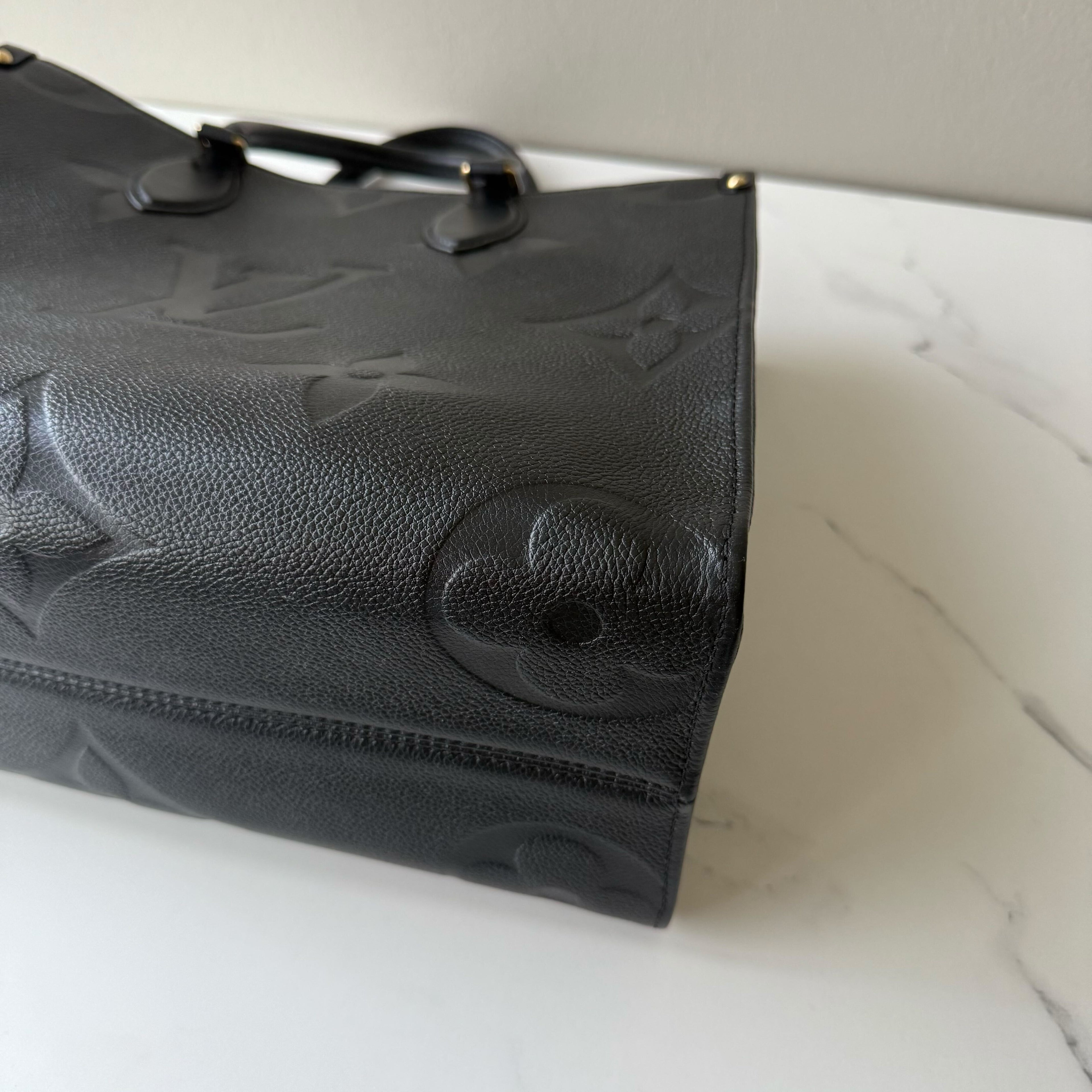Louis Vuitton On the Go MM