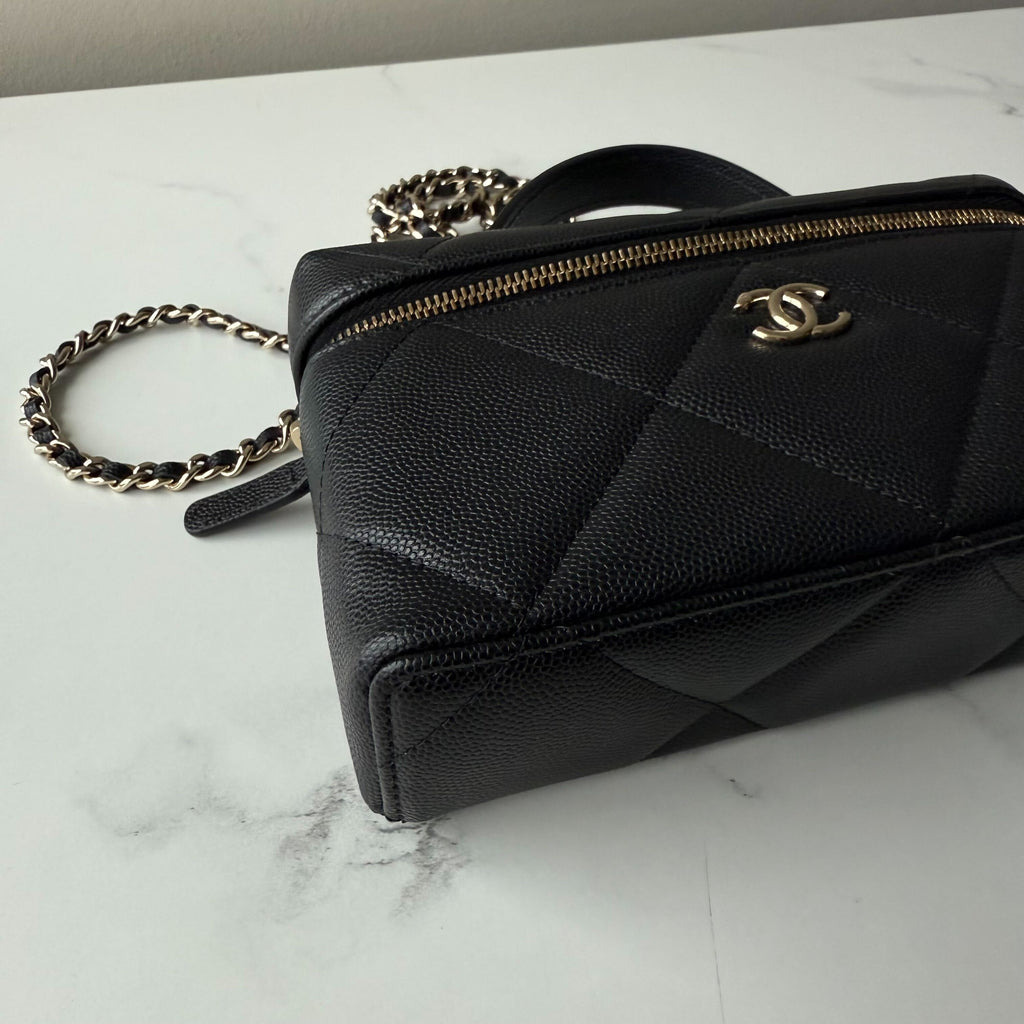 Chanel Slim Vanity