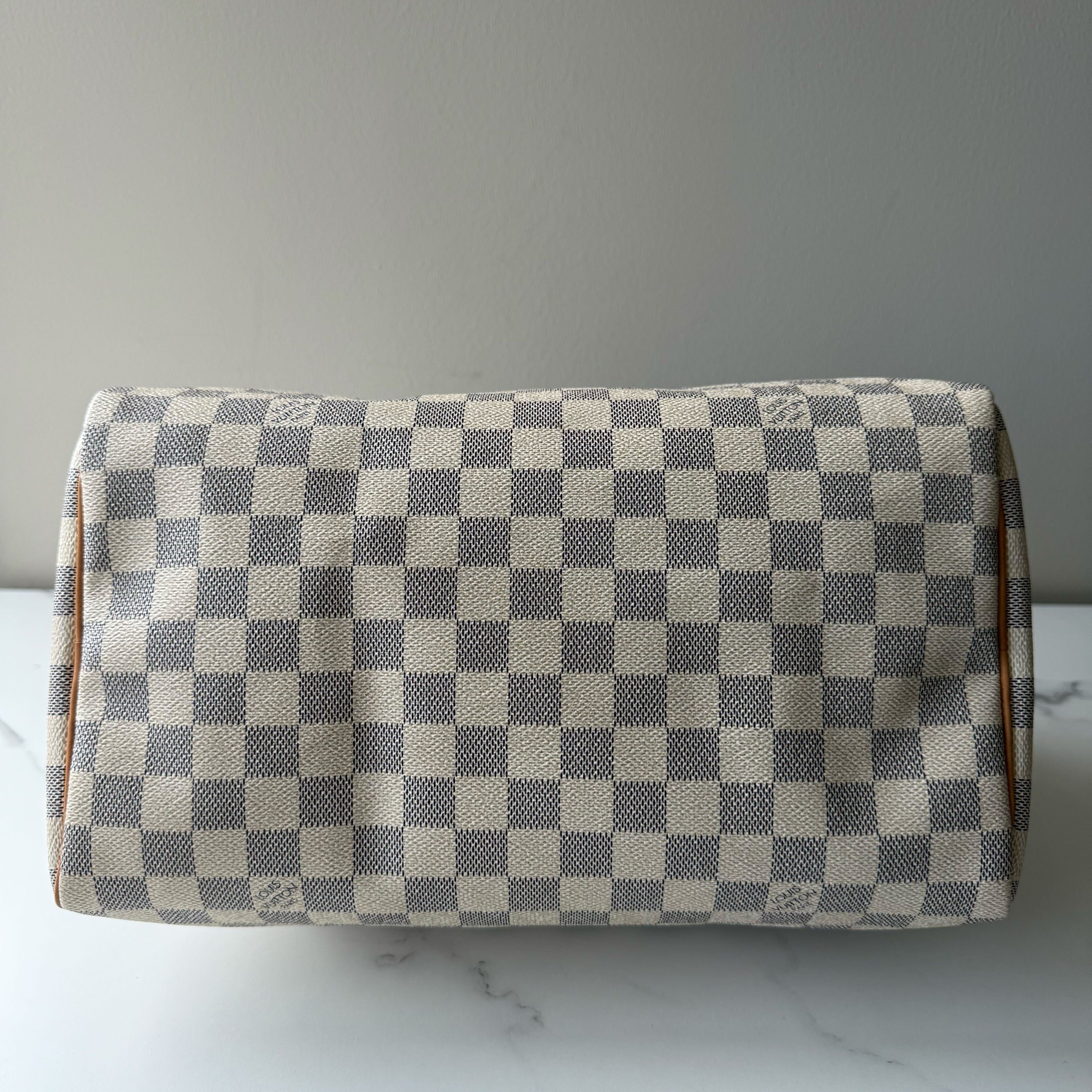 Louis Vuitton Speedy 30