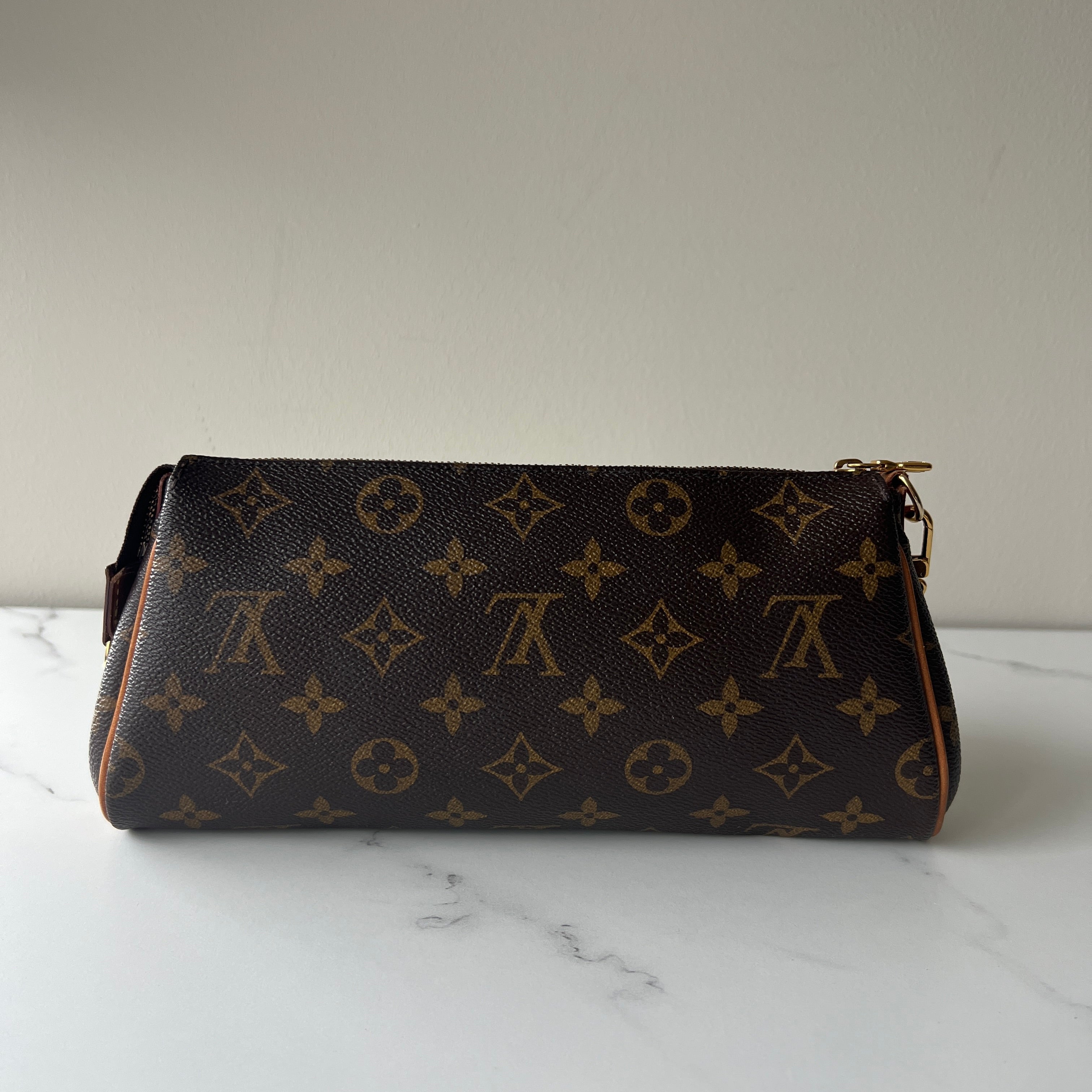 Louis Vuitton Eva Clutch