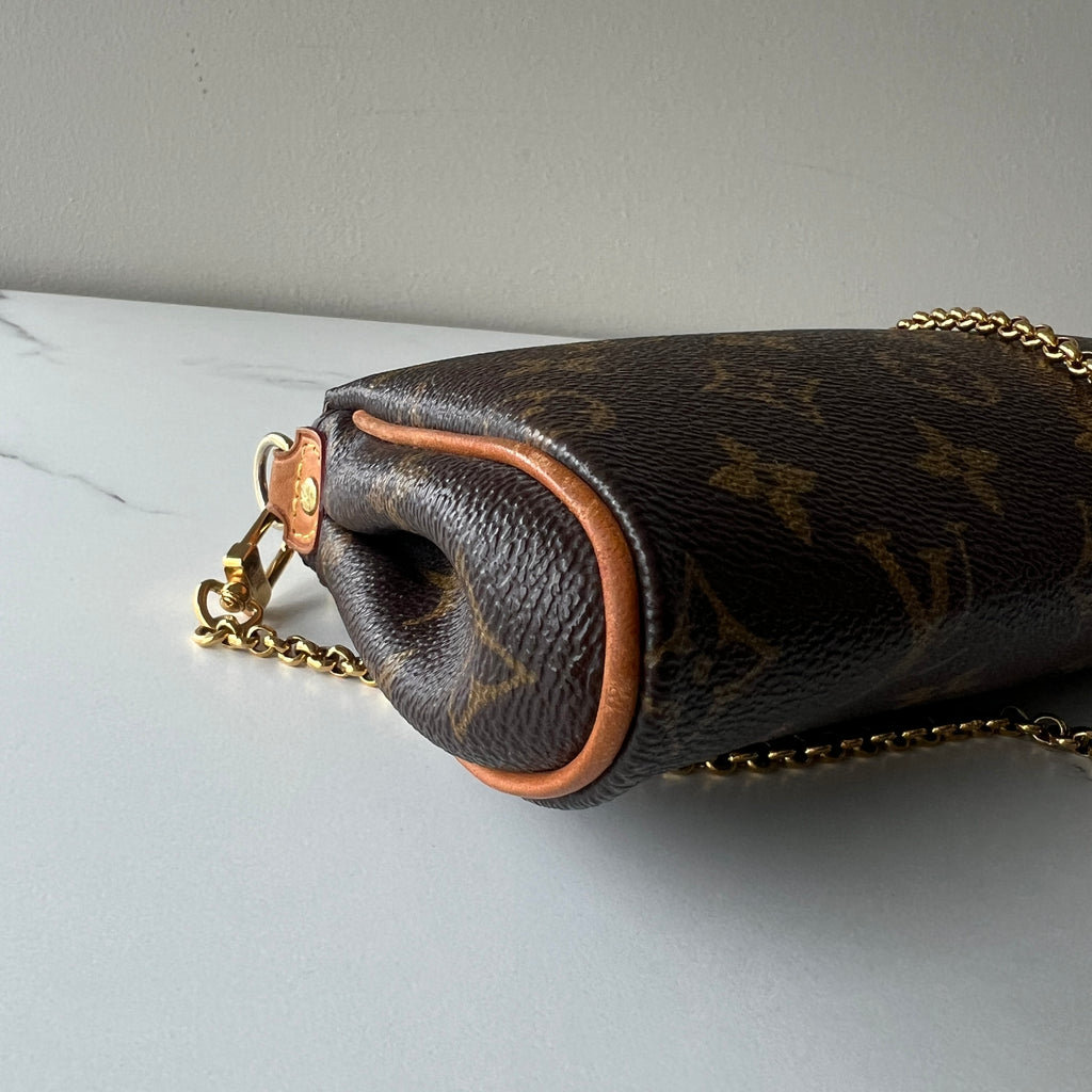 Louis Vuitton Eva Clutch