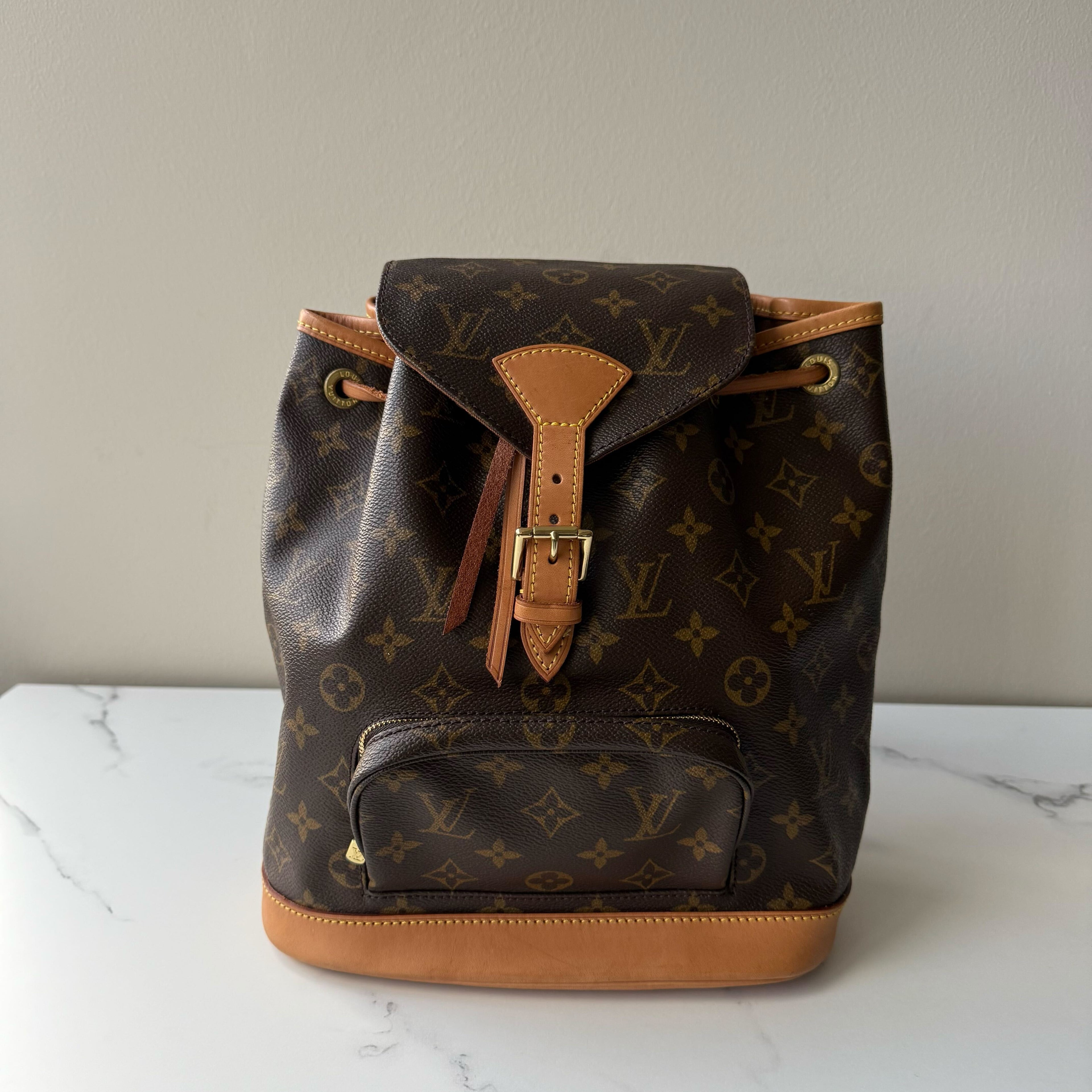 Louis Vuitton Montsouris MM