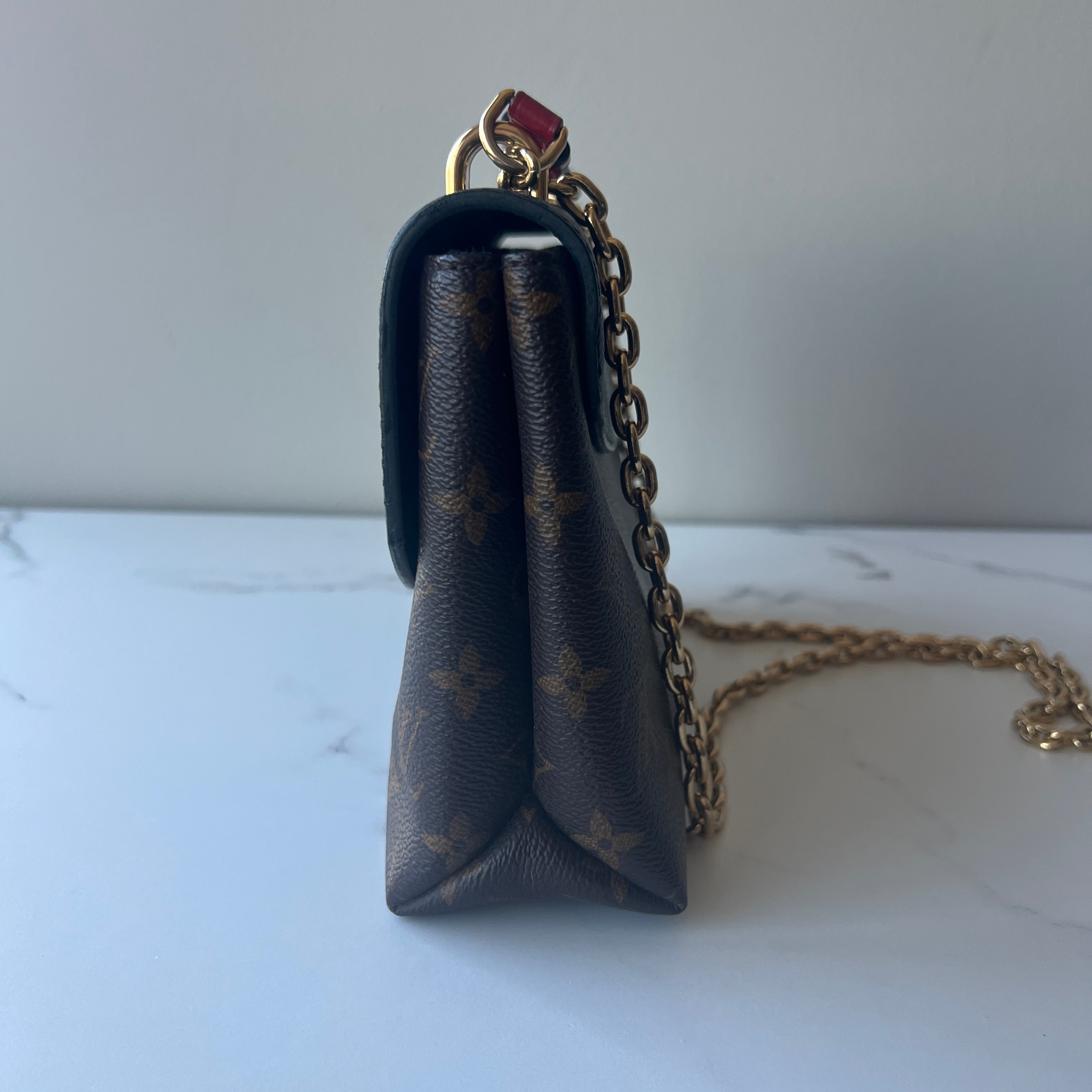 Louis Vuitton Placide