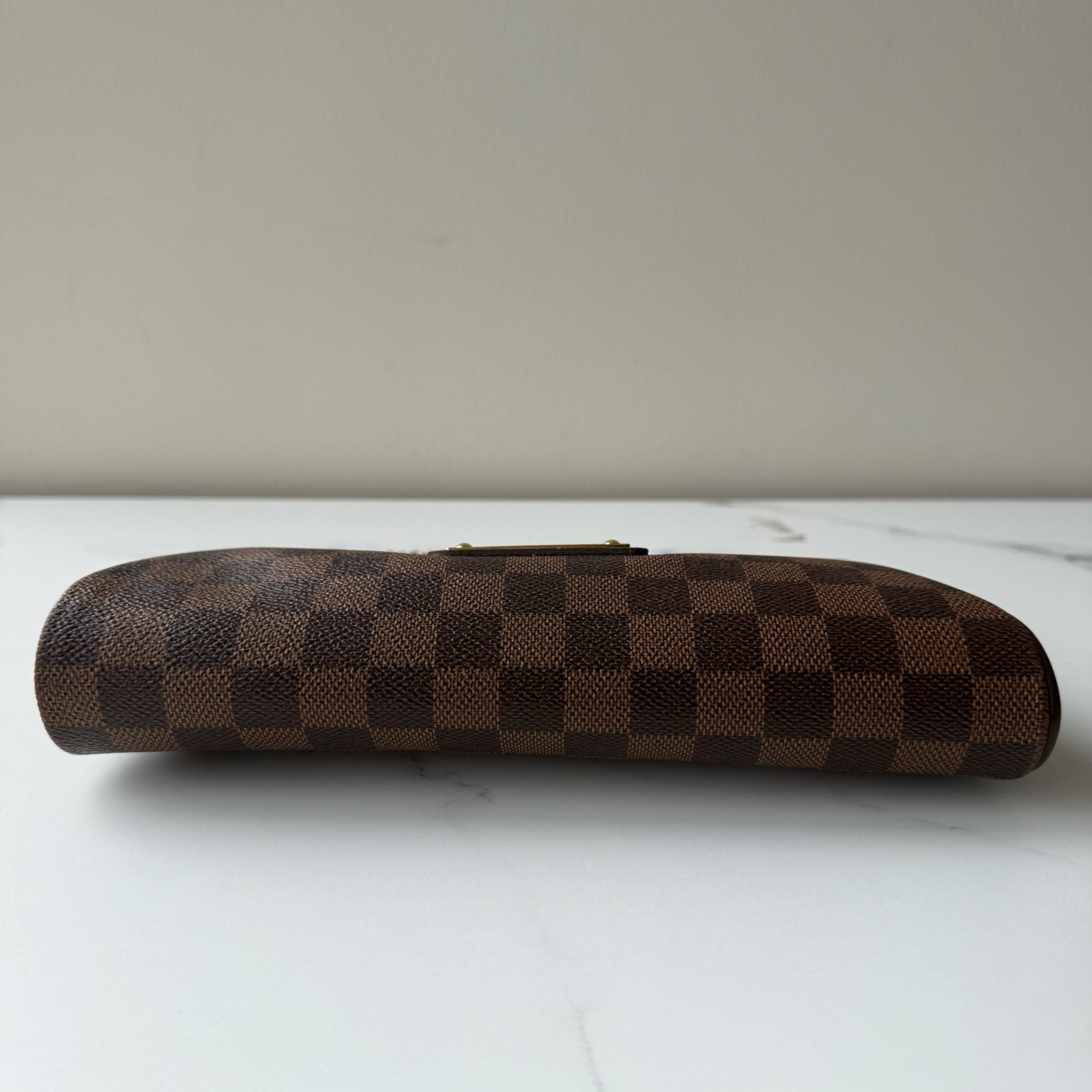 Louis Vuitton Eva Clutch