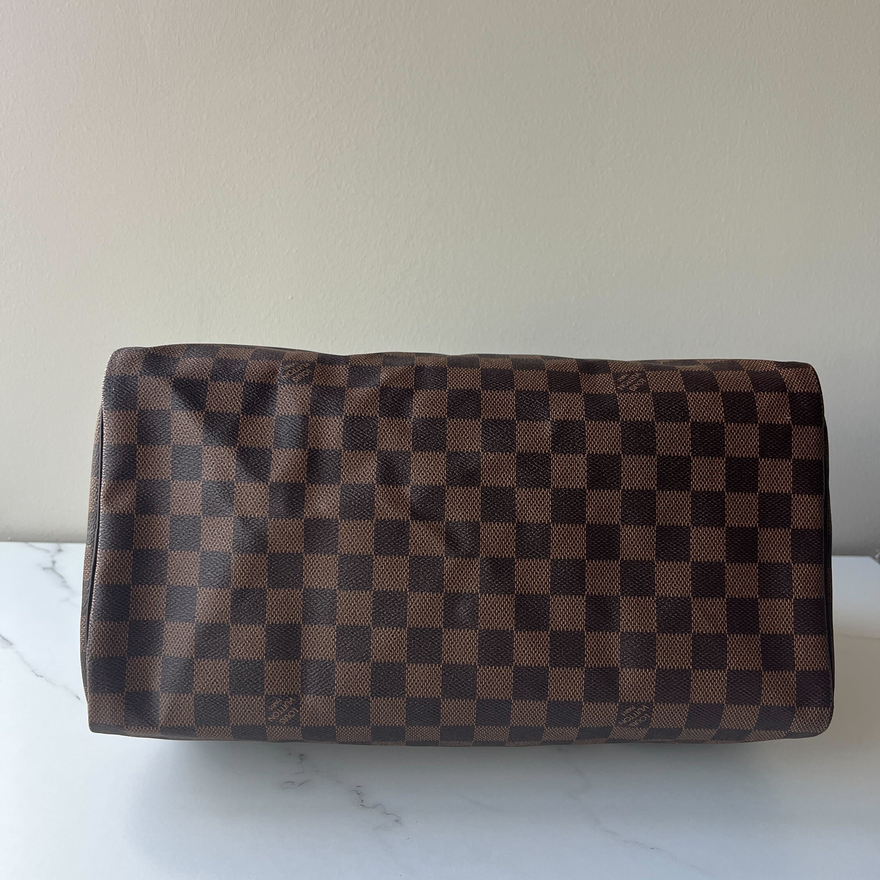 Louis Vuitton Speedy 35
