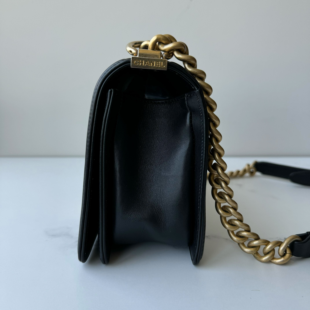 Chanel Chevron Le Boy