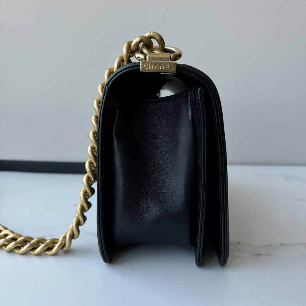 Chanel Chevron Le Boy