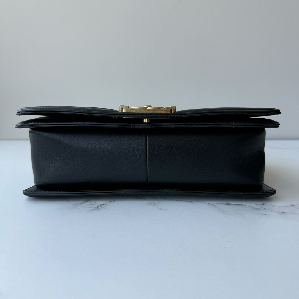 Chanel Chevron Le Boy