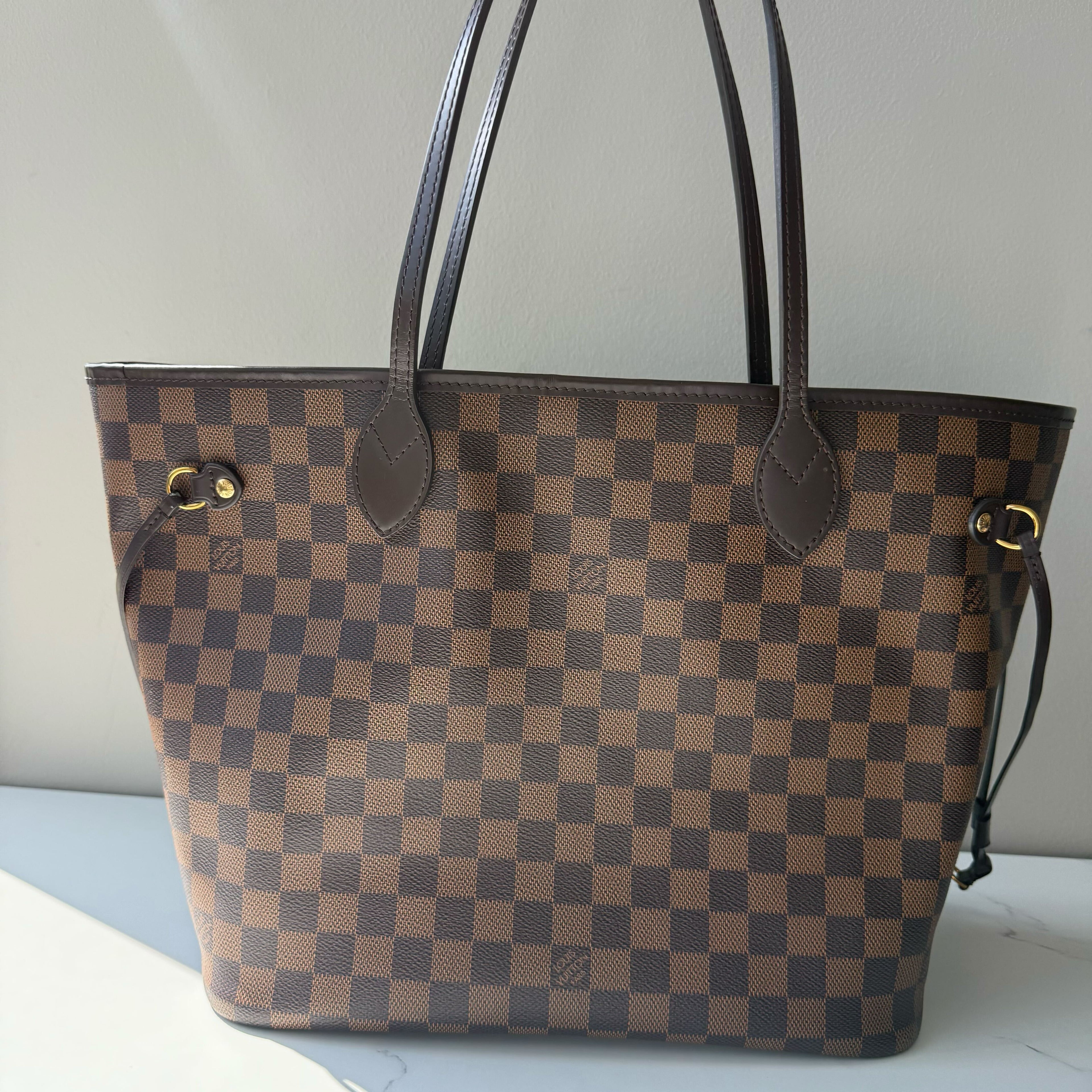 Louis Vuitton Neverfull MM