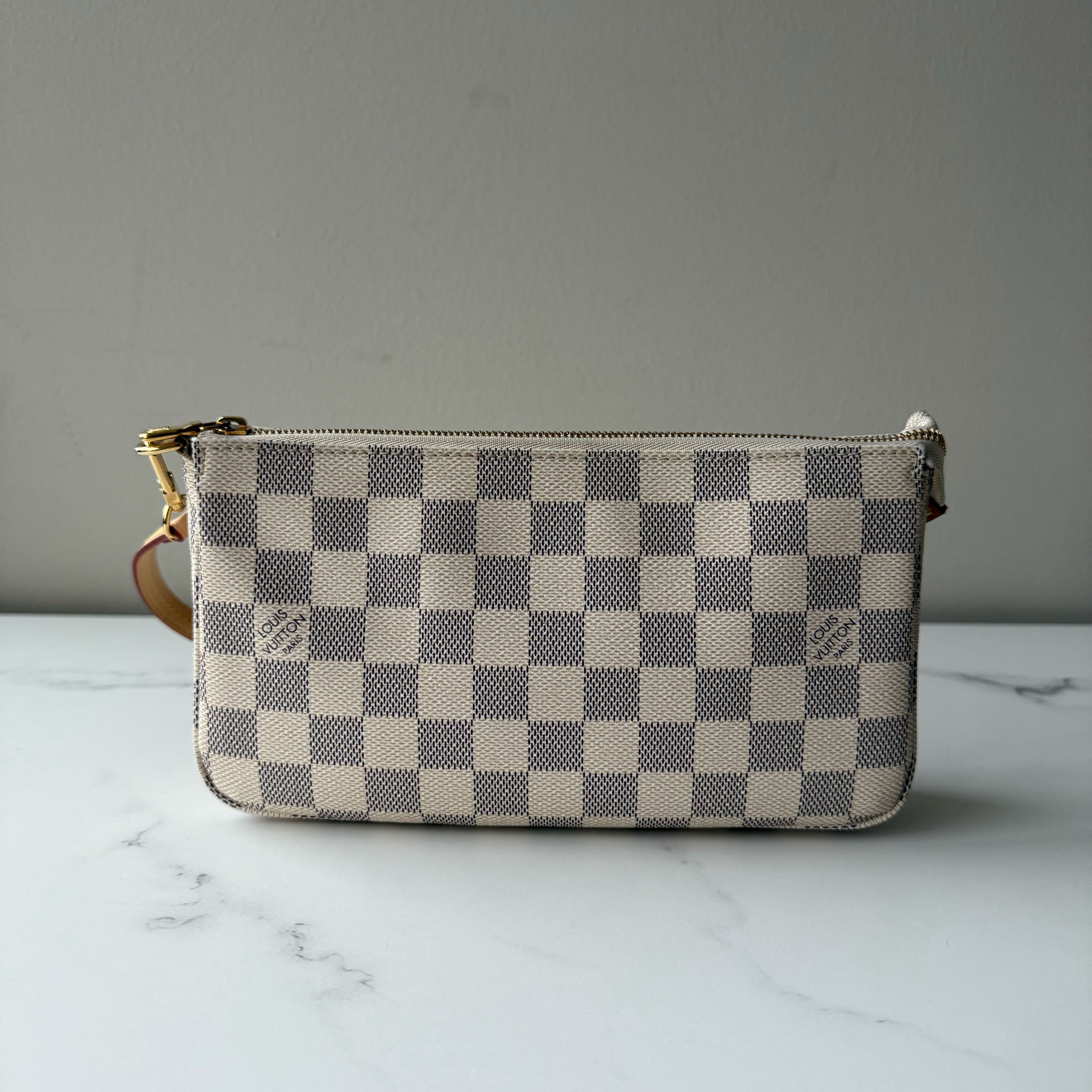 Louis Vuitton Pochette Accessories