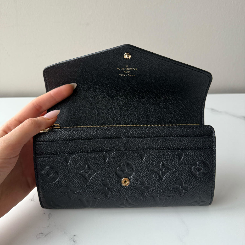 Louis Vuitton Sara Bi-fold Long Wallet