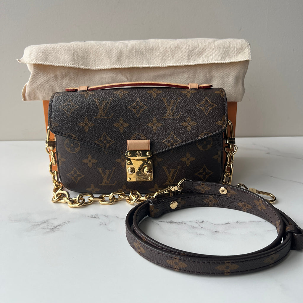 Louis Vuitton Pochette Metis East West