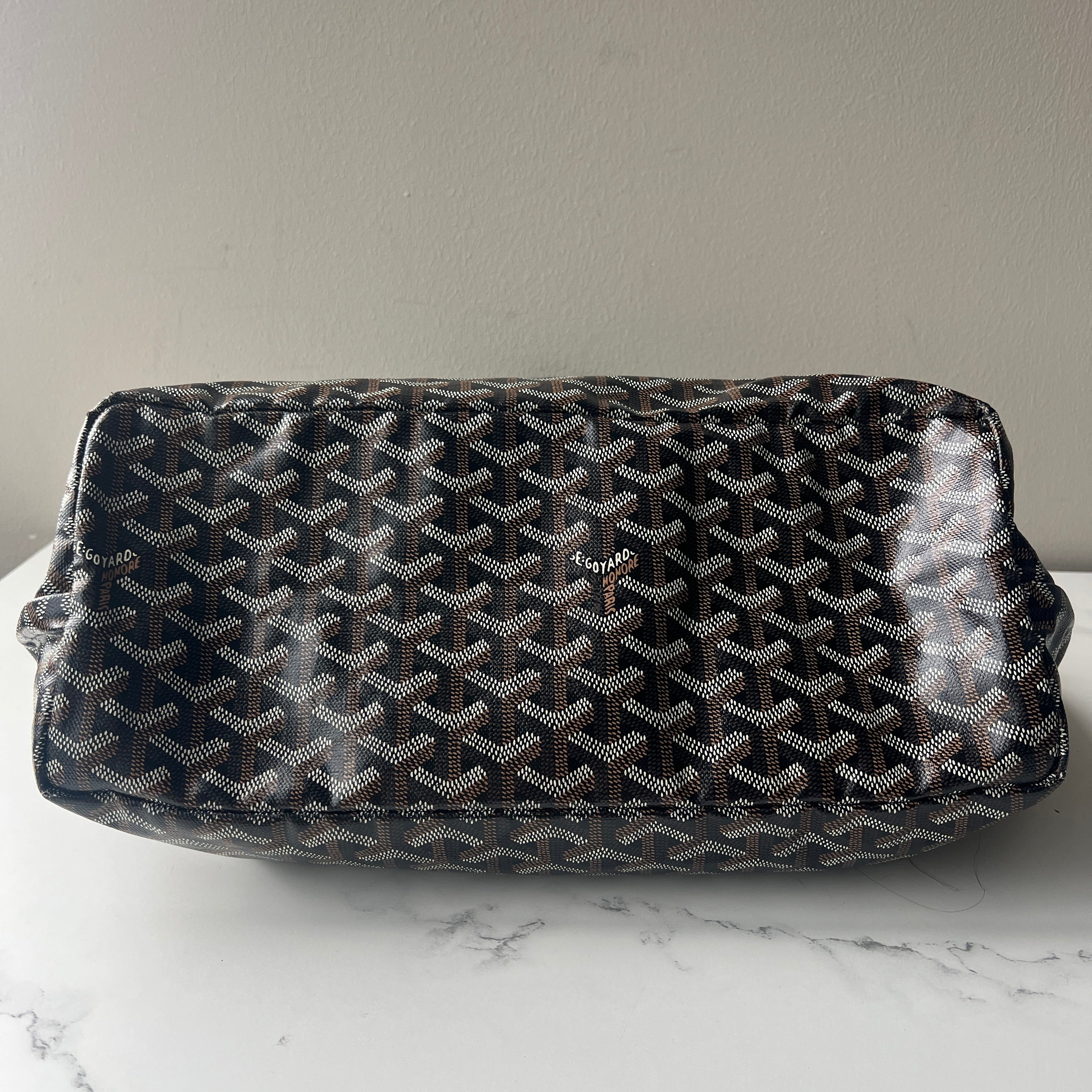 Goyard St Louis