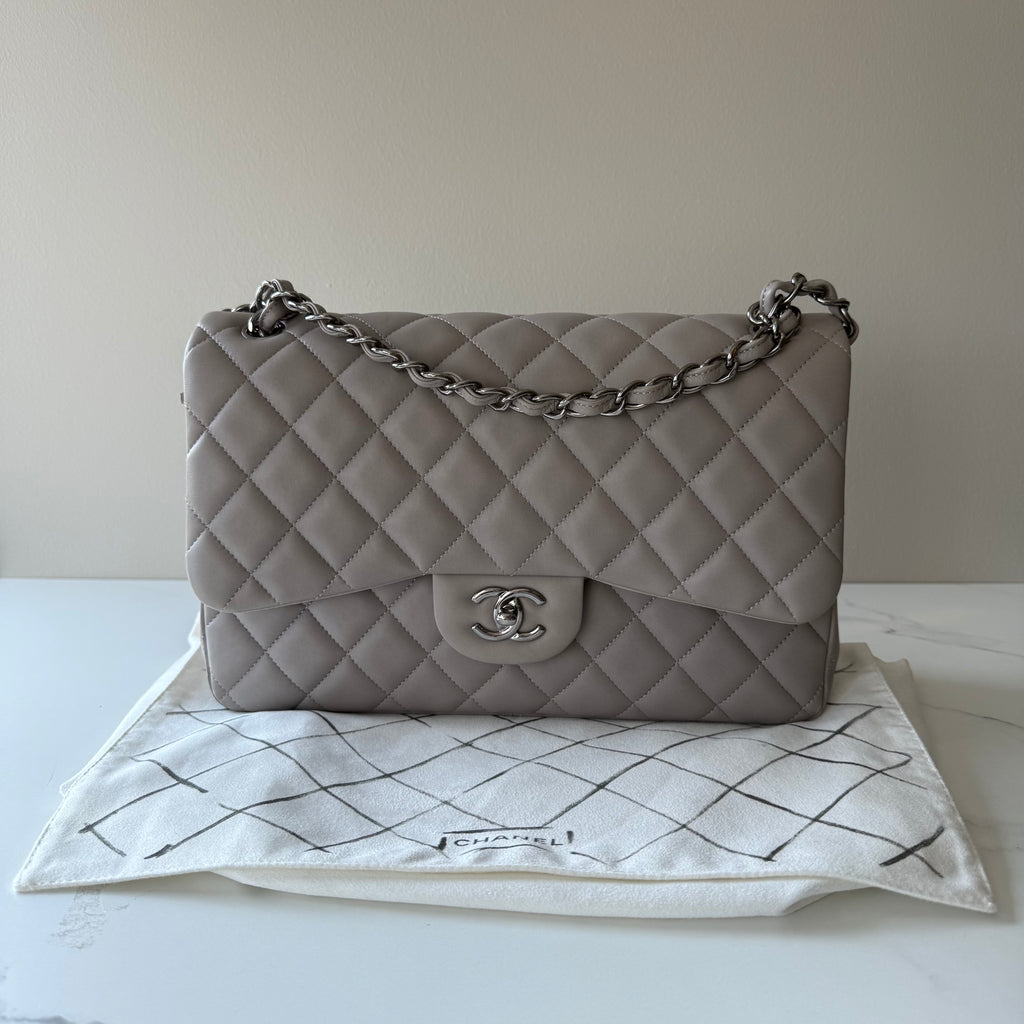 Chanel Jumbo Flap