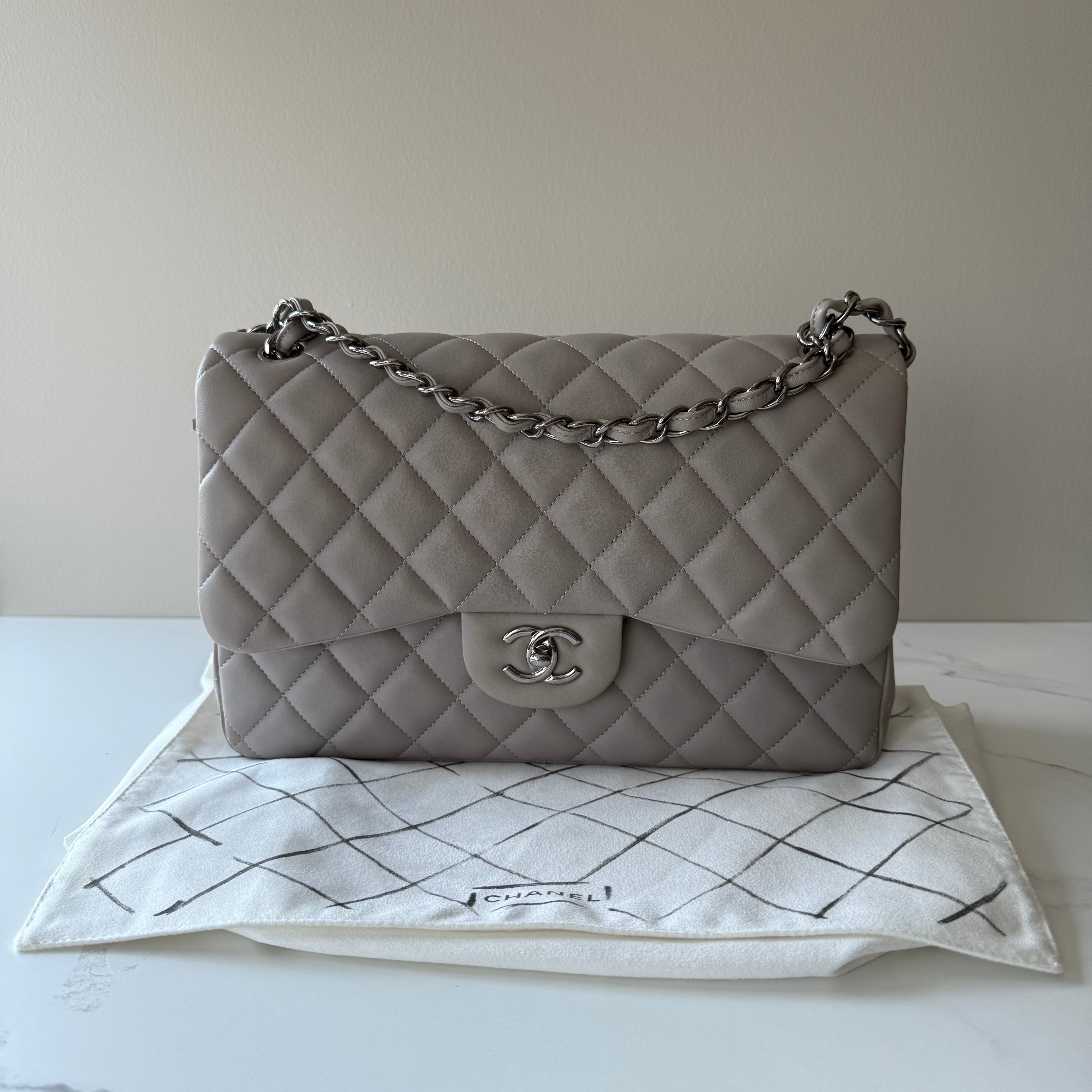Chanel Jumbo Flap