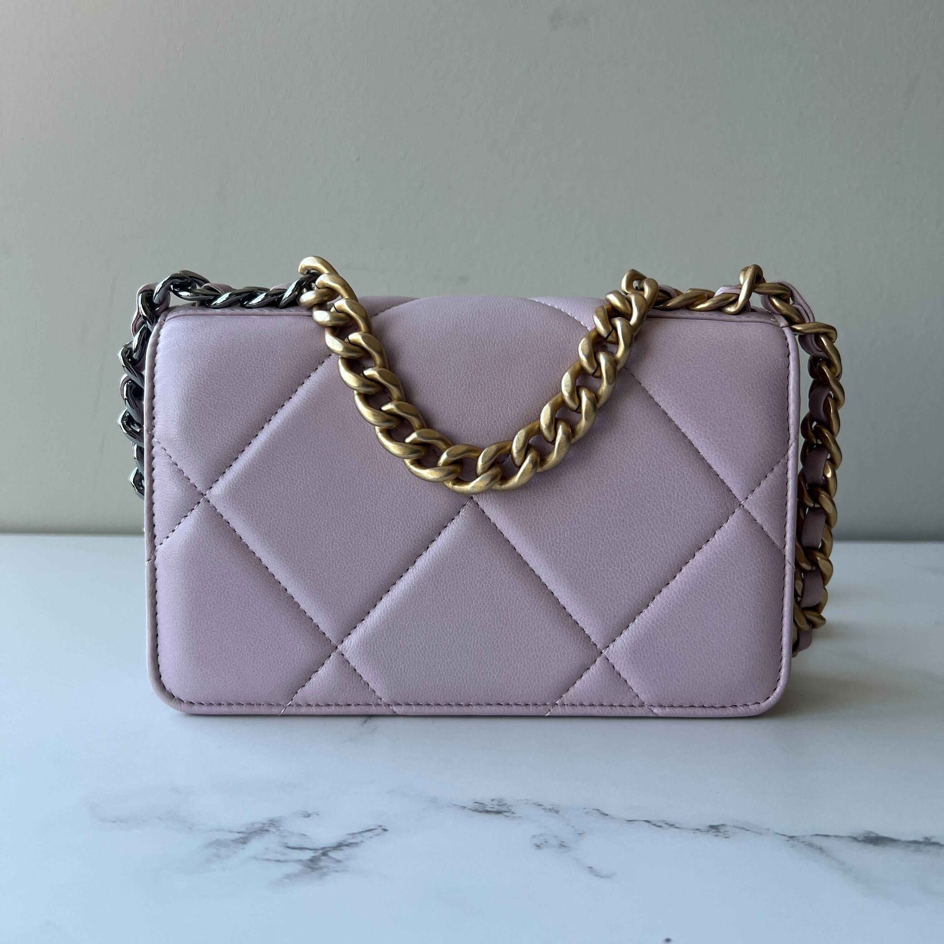 Chanel Wallet On Chain