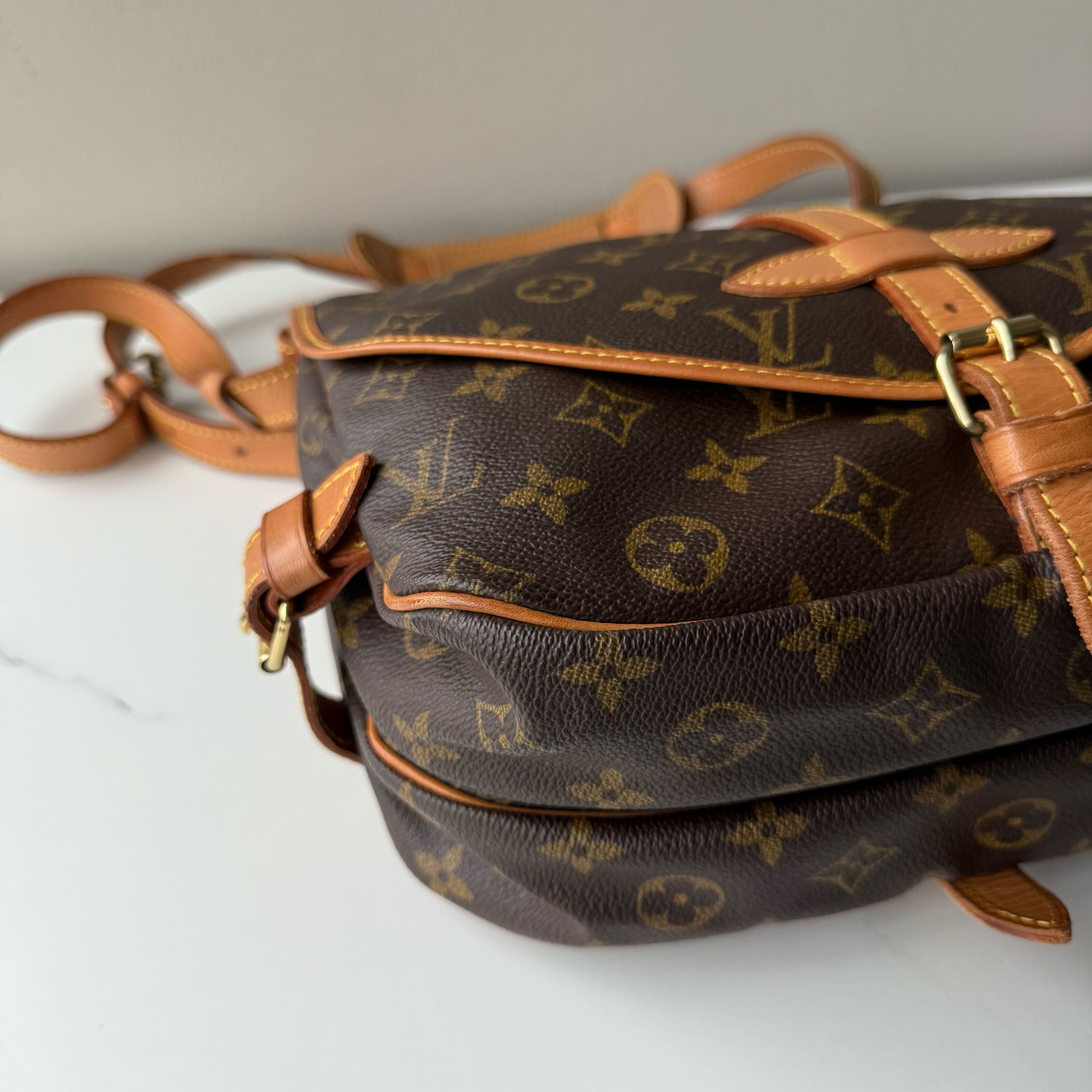 Louis Vuitton Saumur