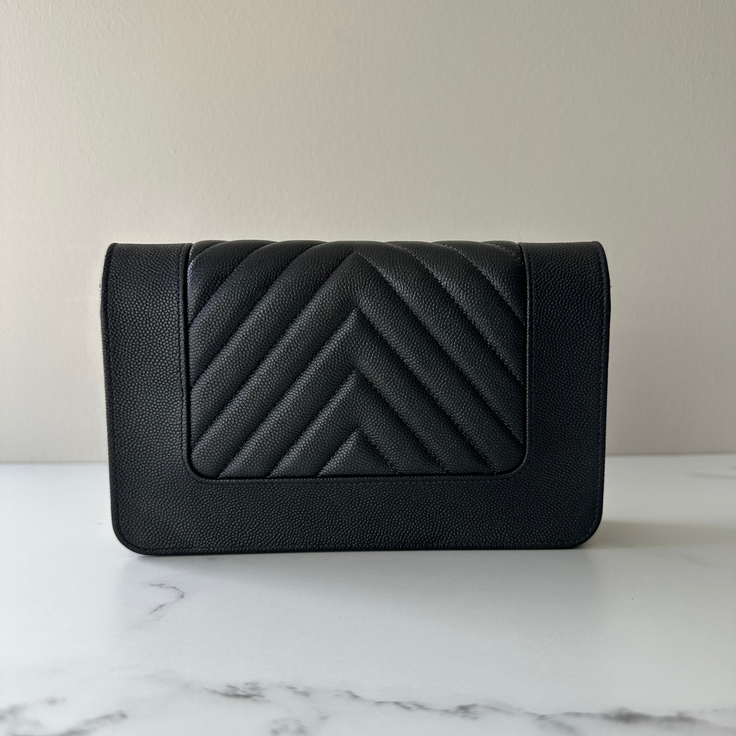 Chanel Wallet on Chain